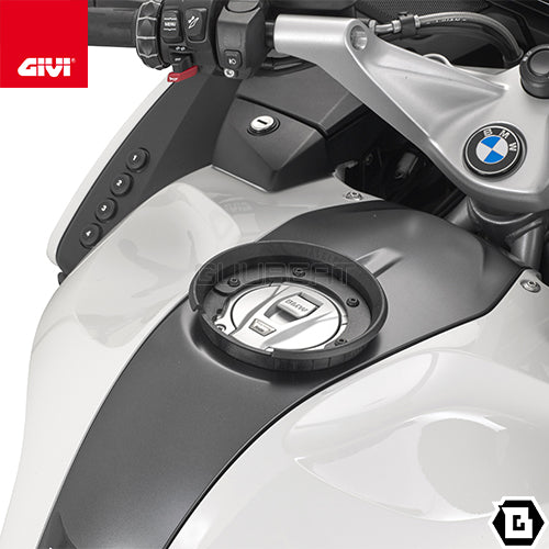 GIVI BF17 タンクロック アタッチメント/BMW R 1250 GS ADVENTURE / BMW R 1250 RT / BMW R 1200 GS他専用
