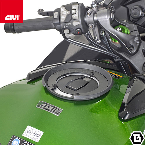 GIVI BF35 タンクロック アタッチメント/KAWASAKI ニンジャ H2 SX専用