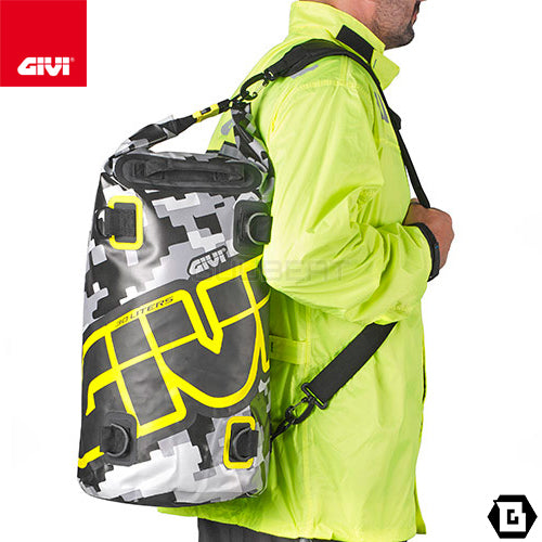 GIVI EA114CM 防水ドラムバッグ 30L容量 カモフラージュパターン グレー / イエロー