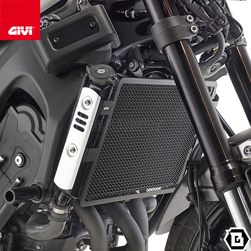 GIVI PR2128 ラジエーターガード コアガード ステンレス製 ブラック/YAMAHA XSR 900専用