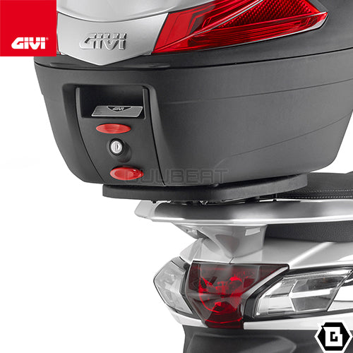 GIVI SR5611 キャリア スペシャルリアラック トップケース用/PIAGGIO リバティー 200 / PIAGGIO リバティー 150他専用