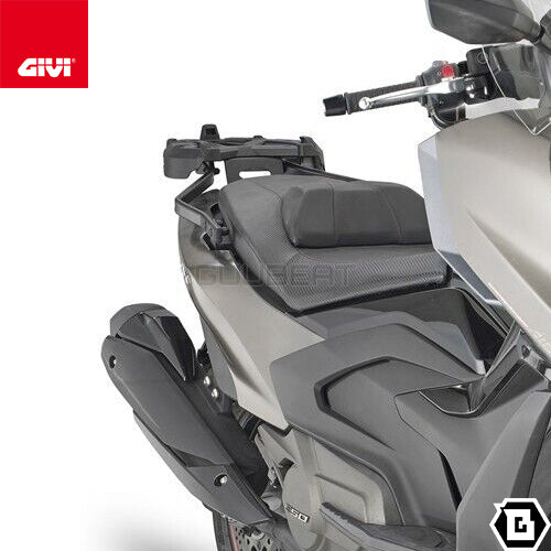 GIVI SR6122 キャリア スペシャルリアラック トップケース用/KYMCO AK 550 PREMIUM / KYMCO エキサイティング VS 400専用