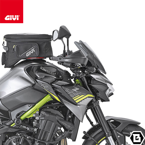 GIVI 1176A スクリーン スモーク／CFMOTO 650 NK / HONDA CB500F / KAWASAKI Z 900専用