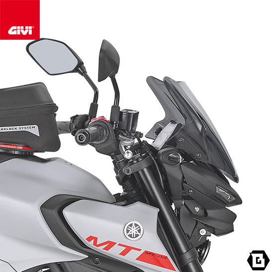 GIVI 4128S スクリーン スモーク／YAMAHA MT-03 321cc / KAWASAKI Z 650専用