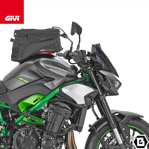 GIVI 4137A スモークスクリーン｜KAWASAKI Z 900 対応