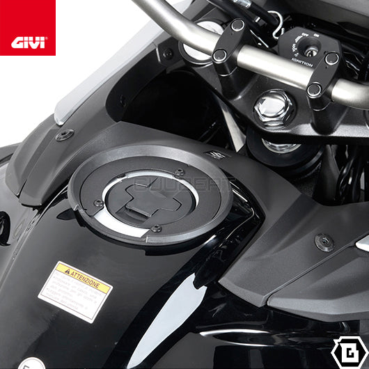 GIVI BF01 タンクロック アタッチメント／SUZUKI GSX 1300R 隼 ハヤブサ / SUZUKI SV 1000 / SUZUKI SV 1000 S / SUZUKI GSX-S 1000 GT他専用