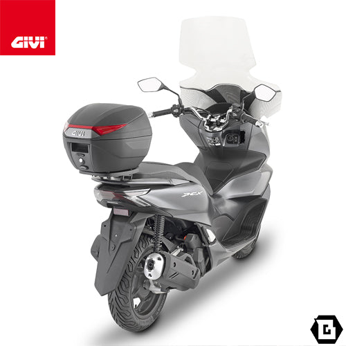 GIVI C30N モノロックトップケース 30L｜ユニバーサルベース付属 1ヘルメット収納可 ブラック／レッドリフレクター｜