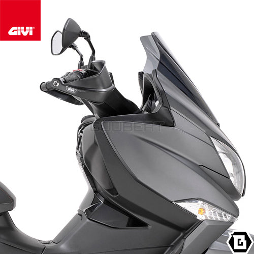 GIVI D3115S スクリーン スモーク／SUZUKI バーグマン 400専用