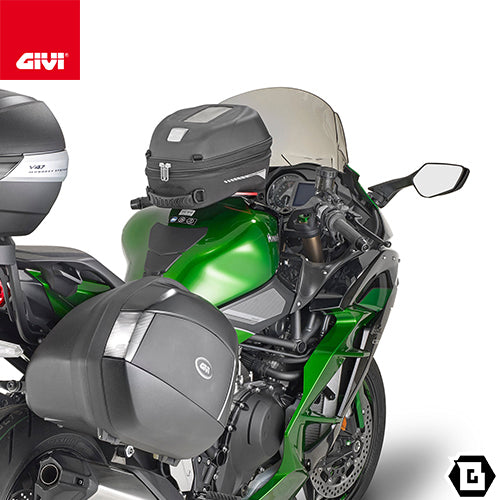 GIVI D4123S スクリーン スモーク／KAWASAKI ニンジャ H2 SX専用