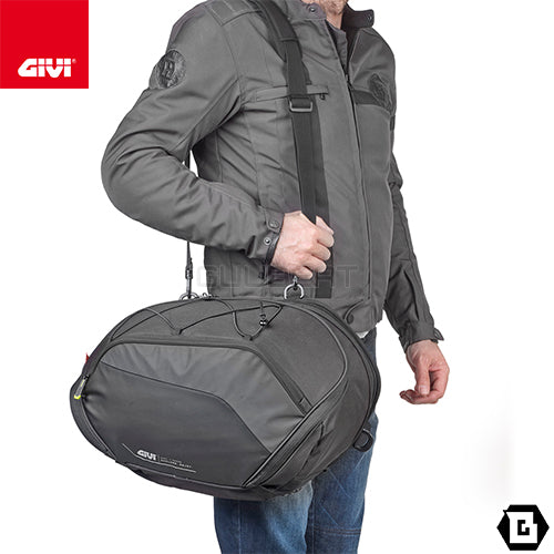 GIVI EA127B サイドバッグ 60L（片側30L）容量 ブラック