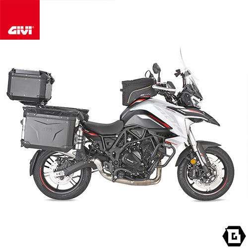 GIVI PLOS8717CAM サイドケースホルダー TREKKER OUTBACK EVO用（PL ONE-FIT CAM-SIDE／右側専用設計）｜BENELLI TRK 702 / TRK 702 X 対応