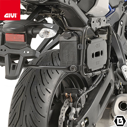 GIVI PLR2130 サイドケースホルダー MONOKEY ( モノキー ) 用 ラピッドリリース機能付き／YAMAHA トレーサー 700専用