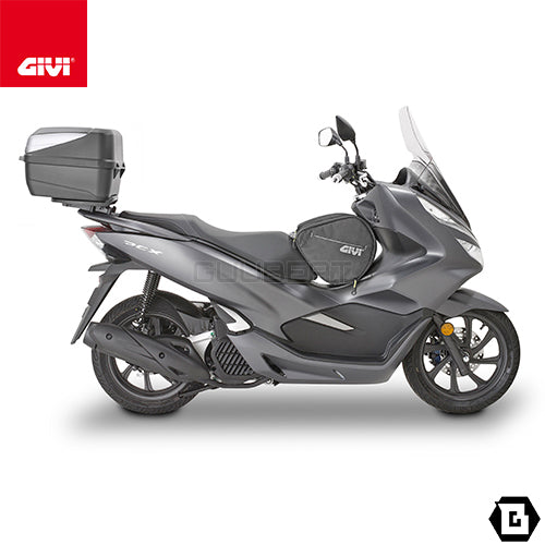 GIVI SR1163 キャリア スペシャルリアラック トップケース用 ／ HONDA PCX125 / HONDA PCX150専用