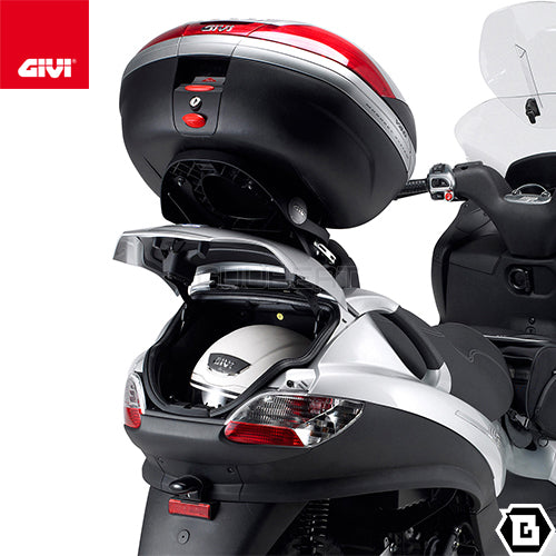 GIVI SR134 キャリア スペシャルリアラック トップケース用／PIAGGIO MP3 500 ビジネス / PIAGGIO MP3 300 ツーリング / PIAGGIO MP3 400 ツーリング / PIAGGIO MP3 300 ビジネス他専用