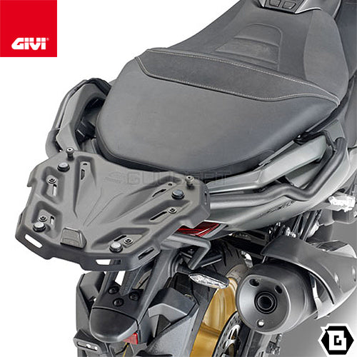 GIVI SR2147 キャリア スペシャルリアラック トップケース用／YAMAHA TMAX 560専用