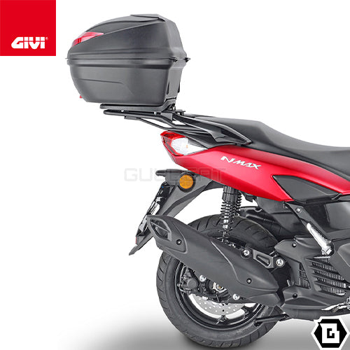 GIVI SR2153 キャリア スペシャルリアラック トップケース用／YAMAHA NMAX 155 / YAMAHA NMAX 125専用