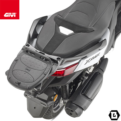 GIVI SR2178 キャリア スペシャルリアラック トップケース用（MONOKEY / MONOLOCKベース別売）｜YAMAHA XMAX 300 TECH MAX / XMAX 300 / XMAX 250 対応