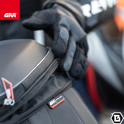 GIVI ST607B シートバッグ 22L-26L可変容量 ブラック