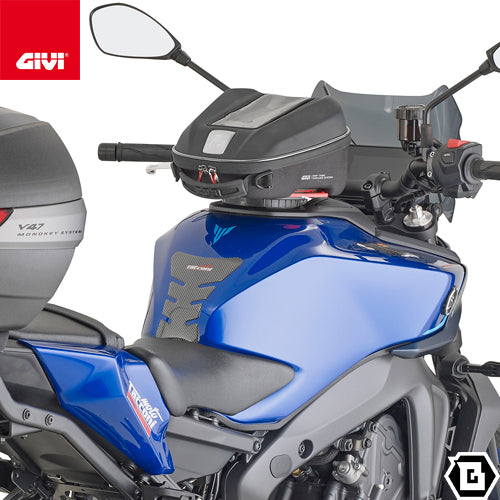 GIVI ST611+ タンクバッグ TANKLOCK対応 6L 防水仕様｜スマホ収納付 レインカバー・反射プリント付