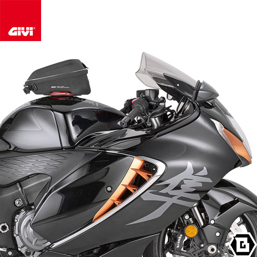 GIVI ST611+ タンクバッグ TANKLOCK対応 6L 防水仕様｜スマホ収納付 レインカバー・反射プリント付