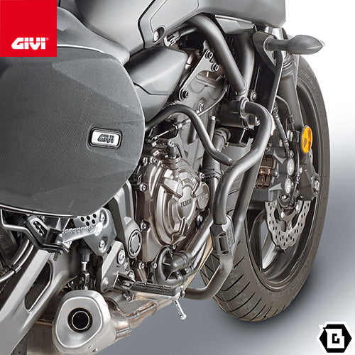 GIVI TN2130 エンジンガード クラッシュバー ブラック／YAMAHA MT-07 / YAMAHA トレーサー 700専用
