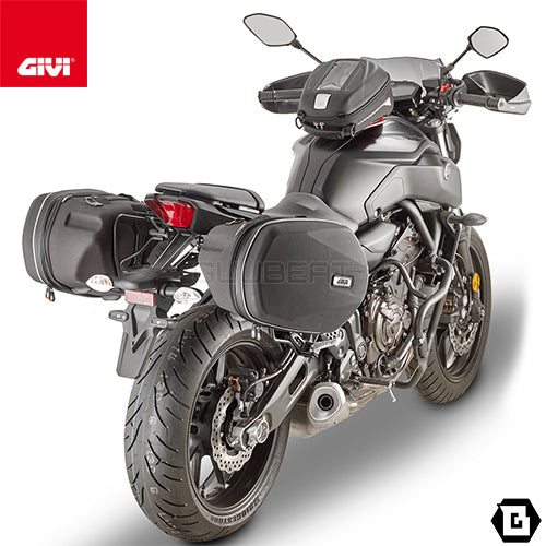 GIVI TN2130 エンジンガード クラッシュバー ブラック／YAMAHA MT-07 / YAMAHA トレーサー 700専用