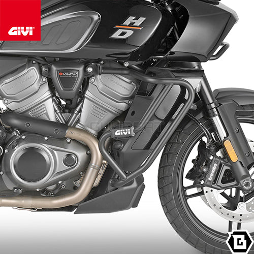 GIVI TN8400 エンジンガード クラッシュバー ブラック／HARLEY DAVIDSON パンアメリカン 1250専用