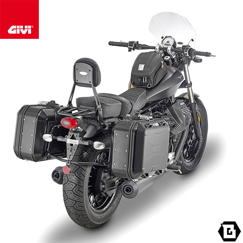 GIVI TS8202B バックレスト キャリア付き ブラック／MOTO GUZZI V9 ボバー / MOTO GUZZI V9 ローマー専用