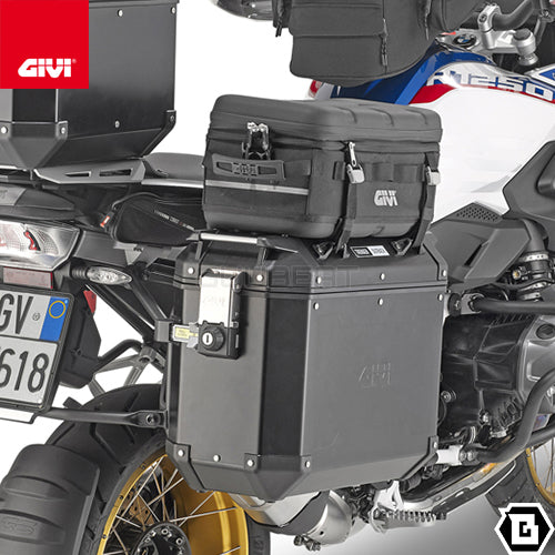 GIVI UT807C カーゴバッグ 防水 25L容量 ブラック