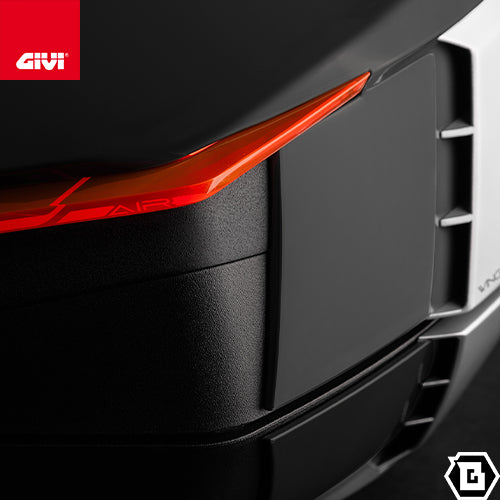 GIVI V49N AIRトップケース MONOKEYタイプ 49L容量 ブラックサイドパネル / スモークレンズ ブラック / シルバー